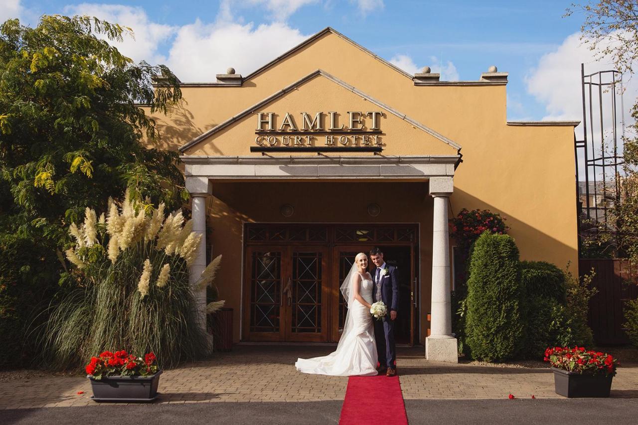 Hamlet Court Hotel Johnstown Bridge Exterior foto